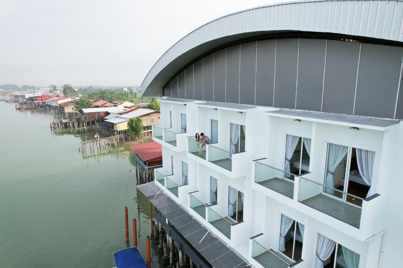 Hotel Le-Shore Kuala Selangor Kültér fotó
